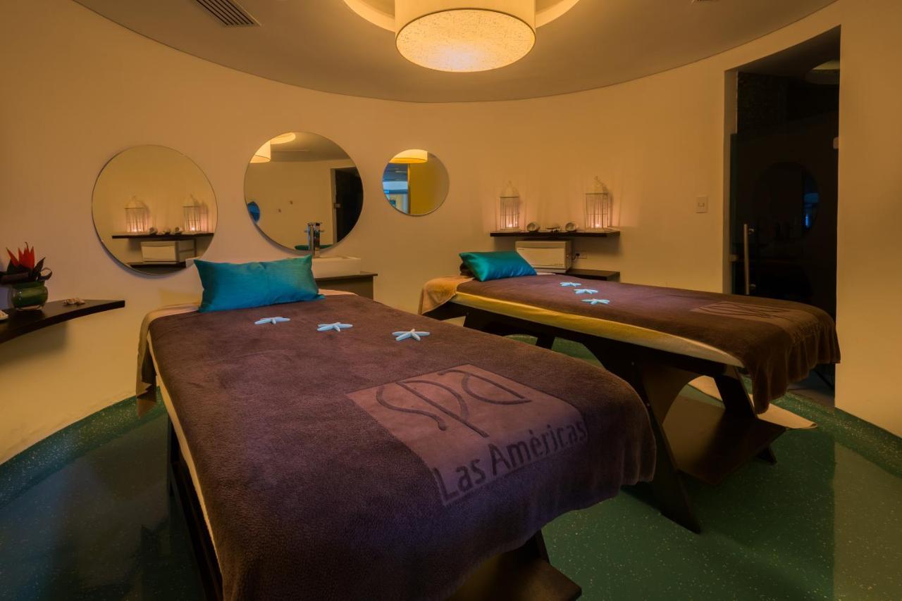 Hotel Las Americas Casa De Playa Cartagena Eksteriør billede A treatment room at the Las Amigas spa