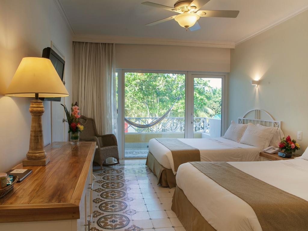 Hotel Las Americas Casa De Playa Cartagena Eksteriør billede