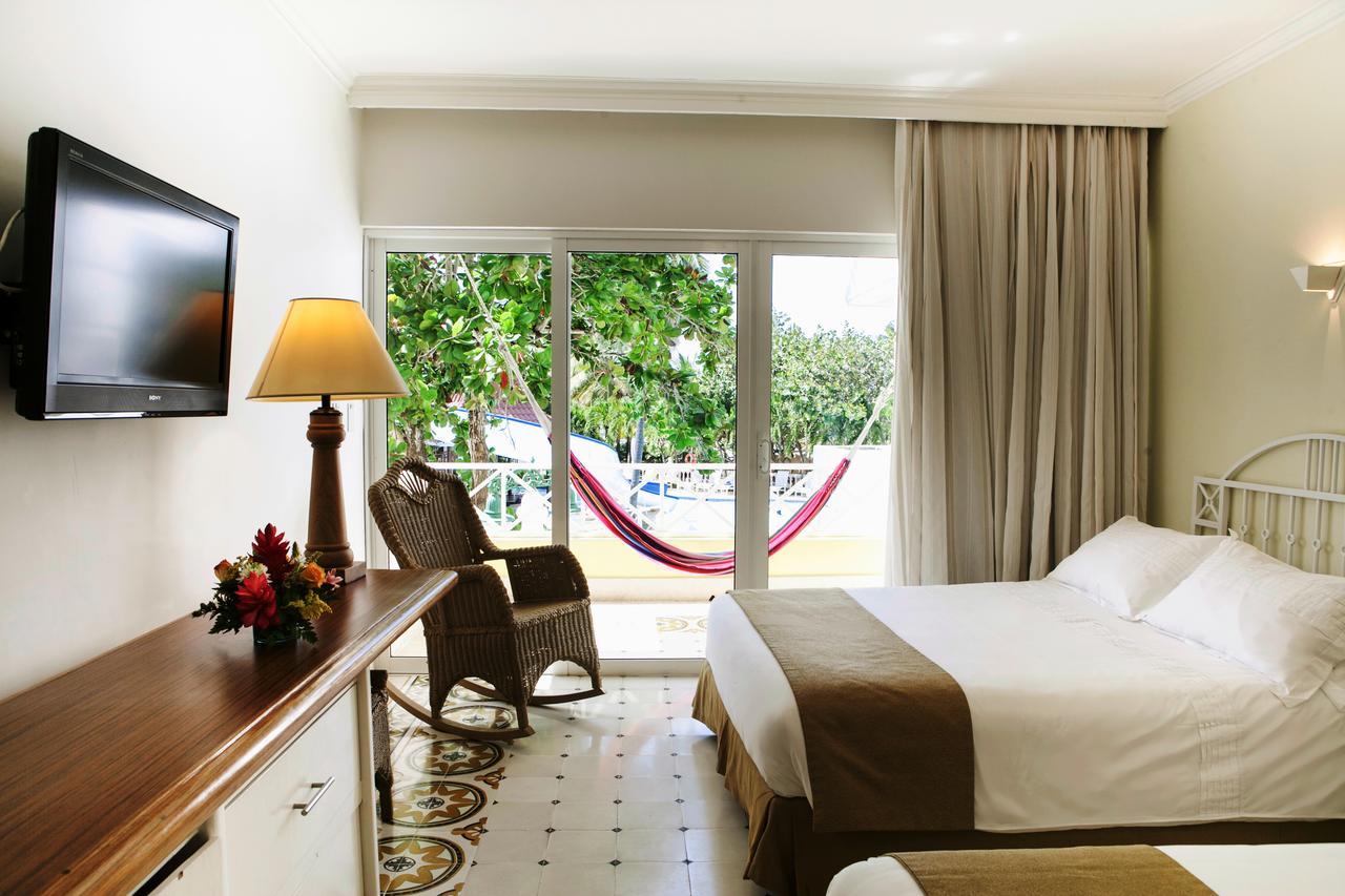 Hotel Las Americas Casa De Playa Cartagena Eksteriør billede